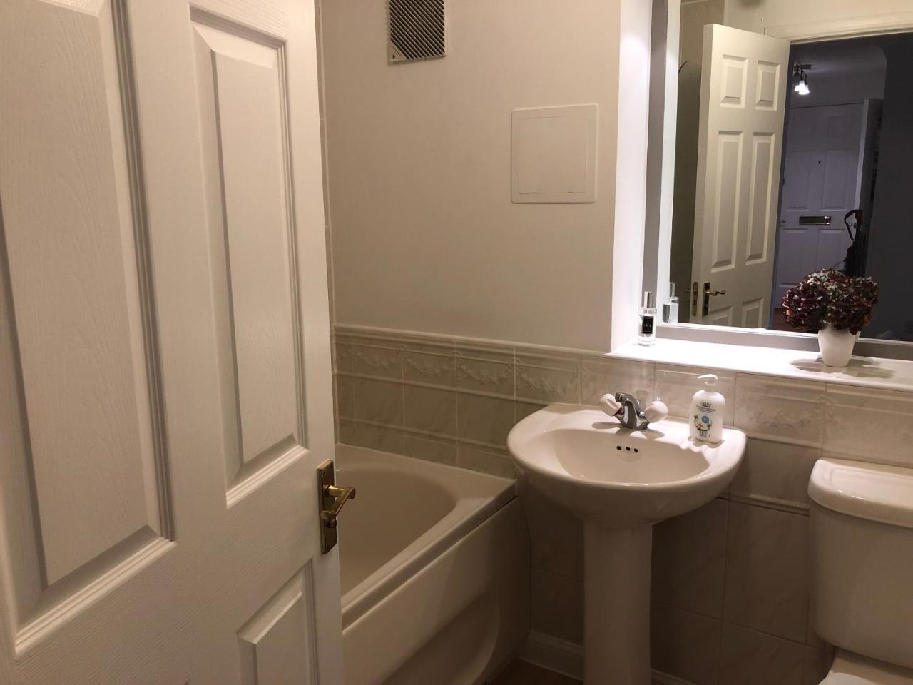 Haymarket Apartment Edinburgh Ngoại thất bức ảnh